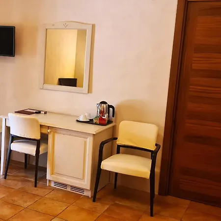 Hotel Masseria Li Campi 4*