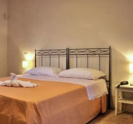 Hotel Masseria Li Campi Cavallino di Lecce