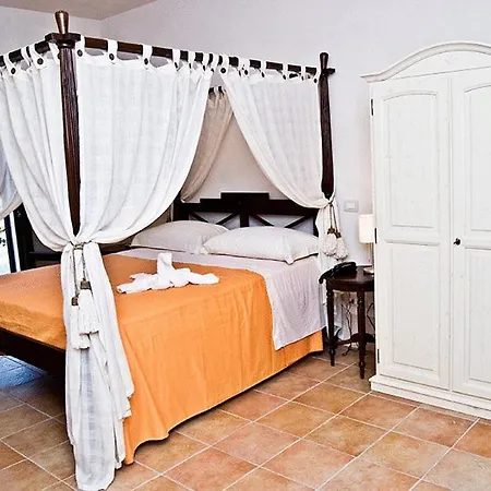 Masseria Li Campi 4*