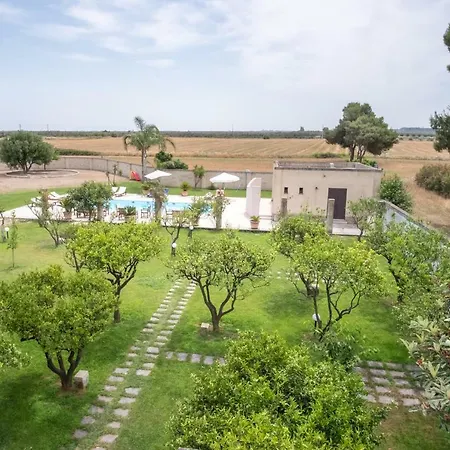 호텔 Masseria Li Campi 카발리노 디 레체
